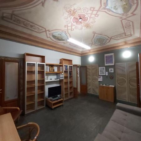 Appartamento Pallavicino Nel Centro Storico Di Кремона Екстериор снимка