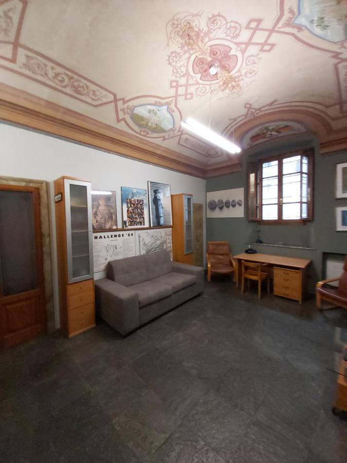 Appartamento Pallavicino Nel Centro Storico Di Кремона Екстериор снимка